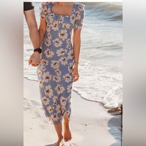 Astr the label floral midi dress with sleeves